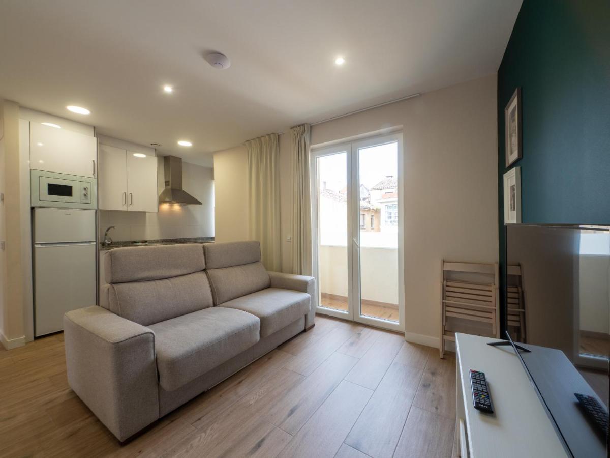 Apartantiguo San Isidoro10 Oviedo Buitenkant foto